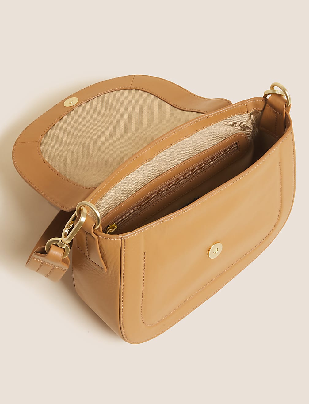 The Leather Saddle Bag