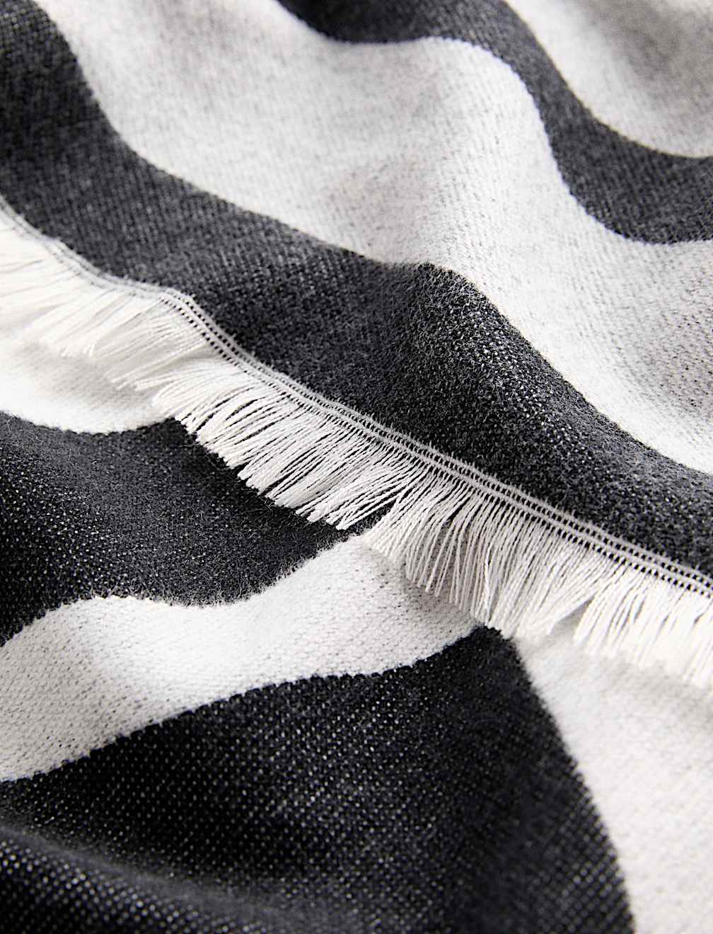 Geometric Woven Scarf