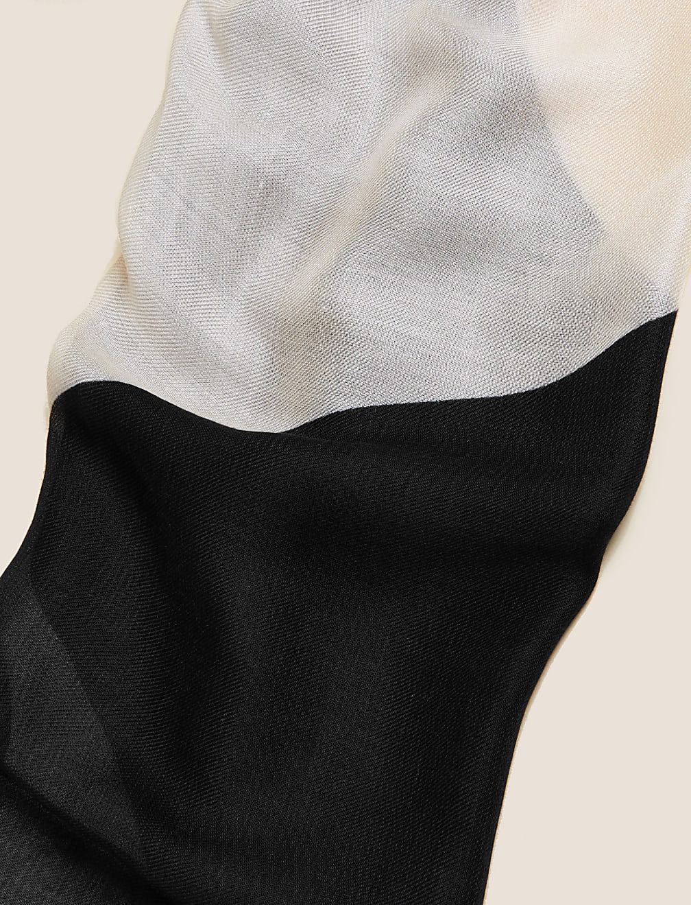 Printed Scarf With Modal