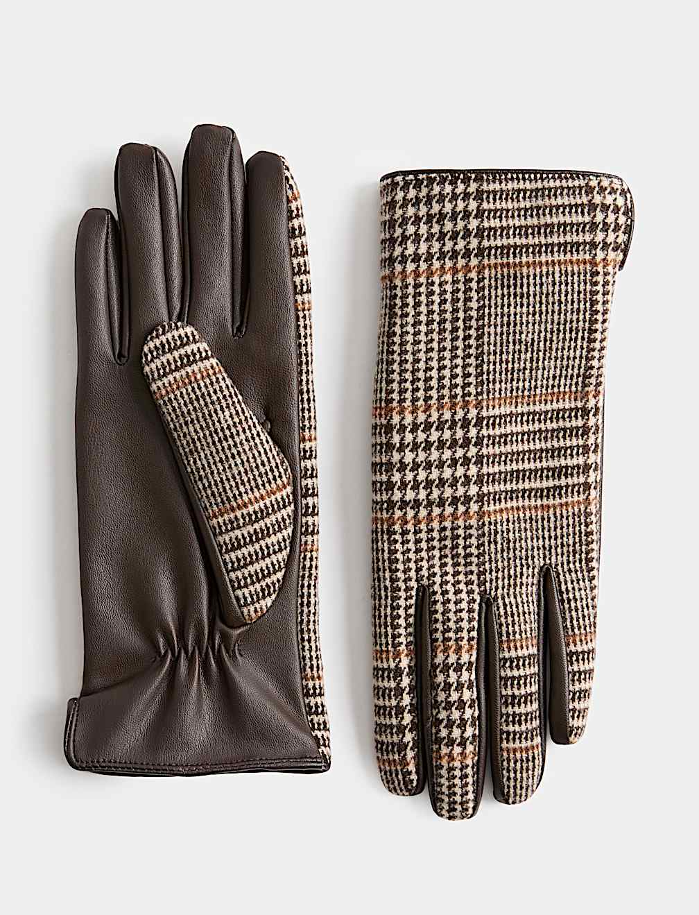 Checked Gloves