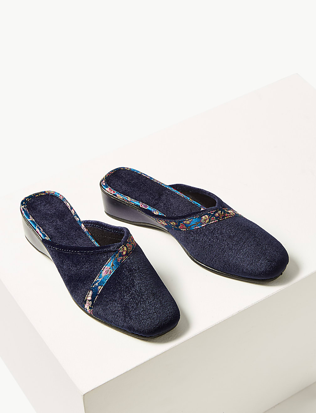 Floral Braid Wedge Heel Mule Slippers