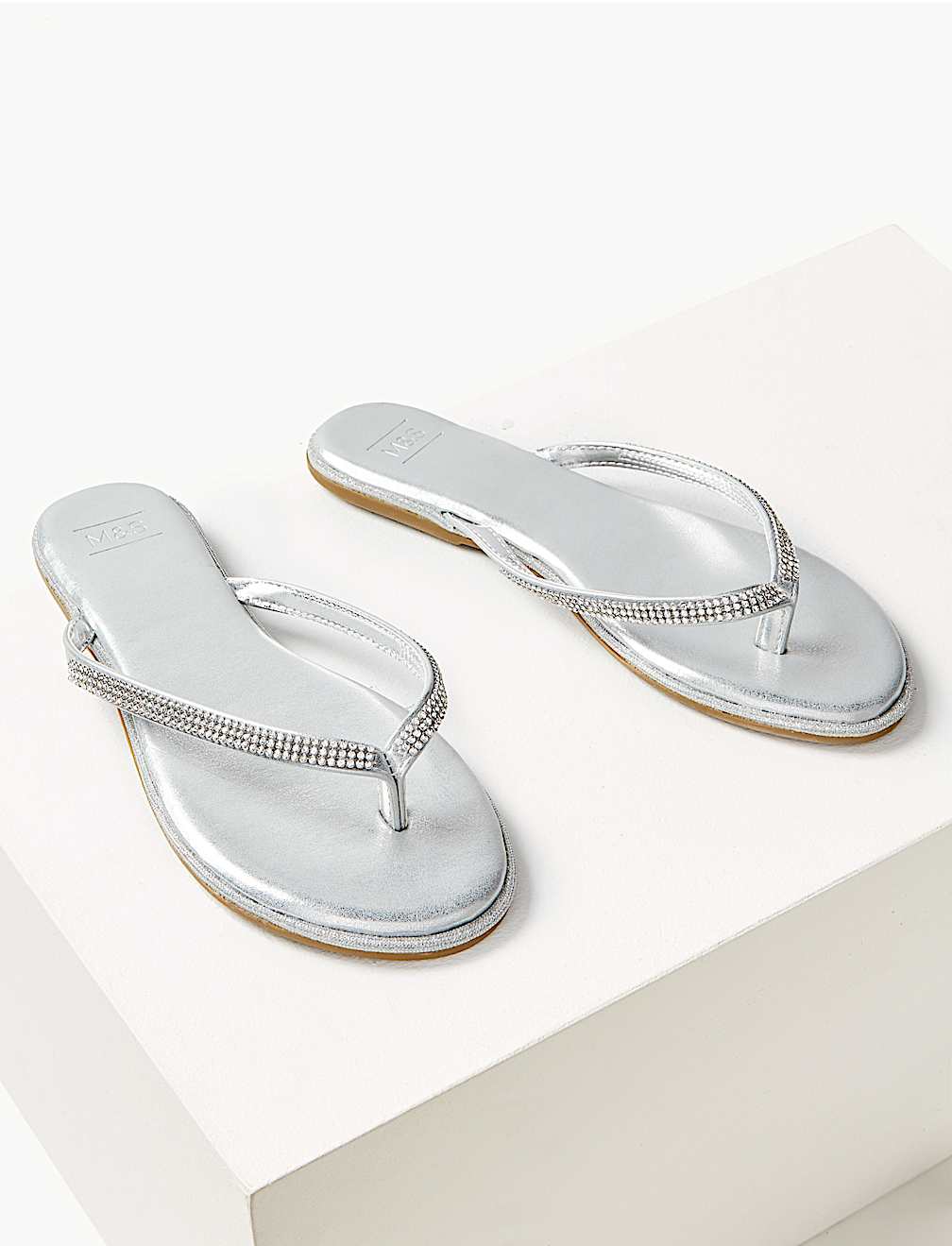 Diamant&eacute; Flip-Flops