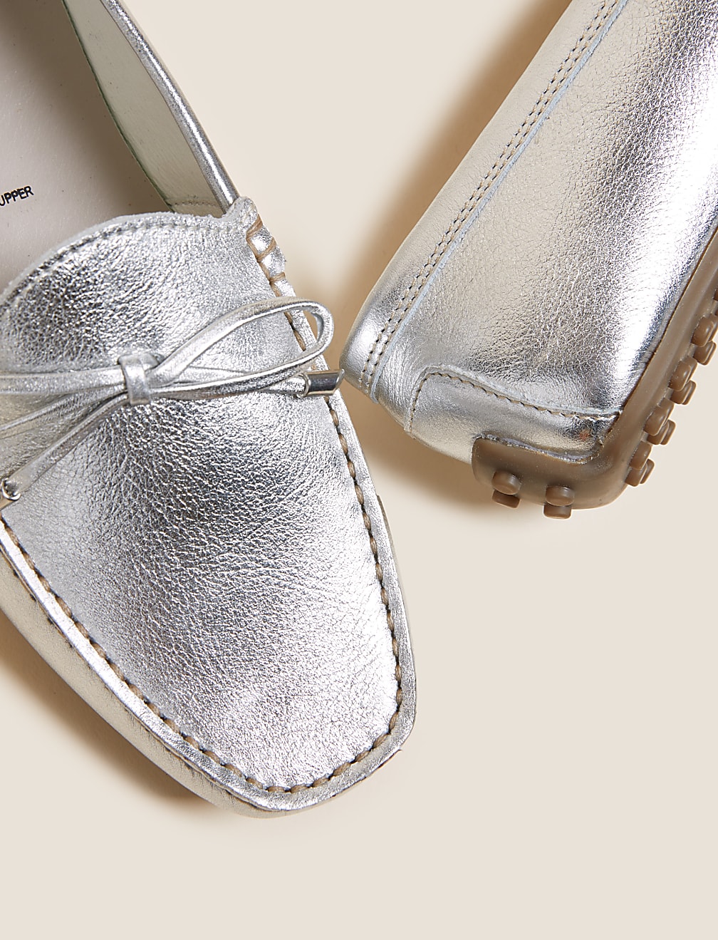 Wide Fit Leather Bow Boat Shoes