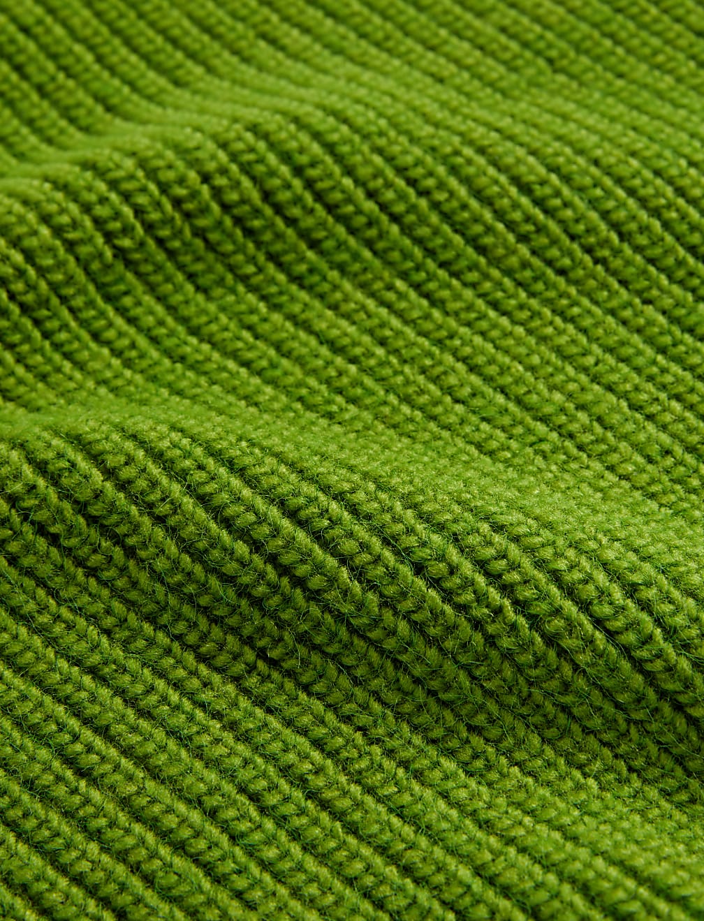 Scallop Edge Button Detail Knitted Vest