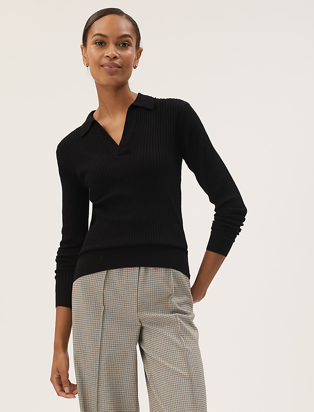 Ribbed Collared V-Neck Jumper