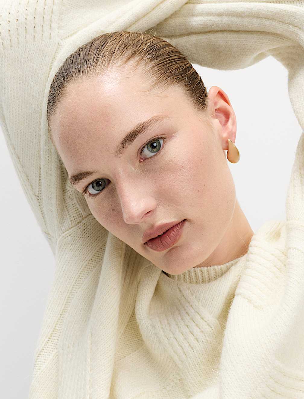 Cable Knit Relaxed Jumper with Alpaca