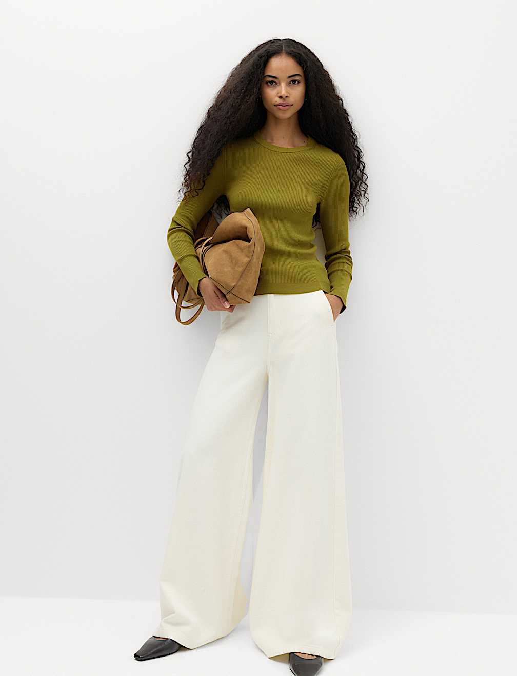 Ribbed Crew Neck Fitted Jumper