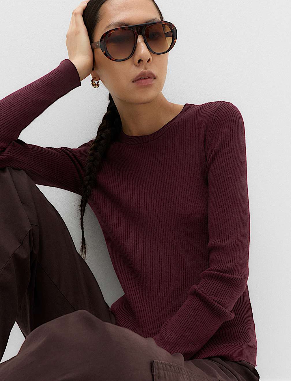 Ribbed Crew Neck Fitted Jumper