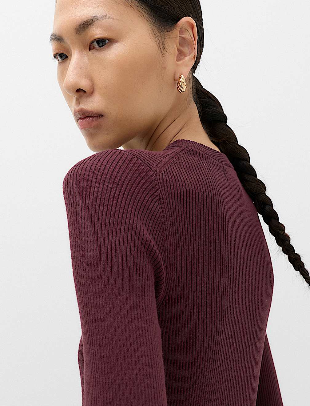 Ribbed Crew Neck Fitted Jumper