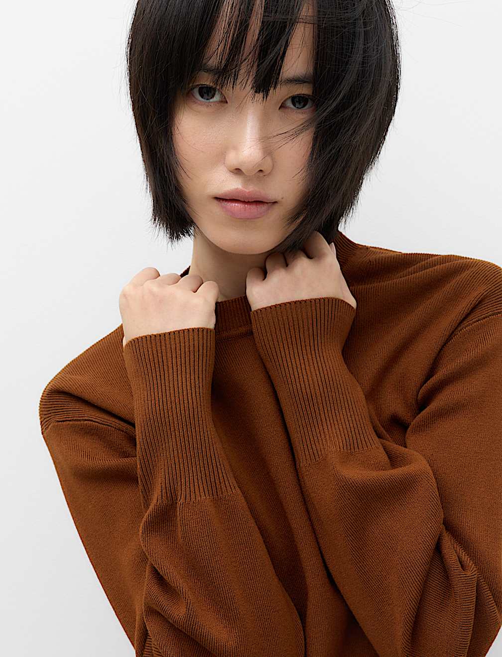 Crew Neck Waisted Slim Fit Jumper
