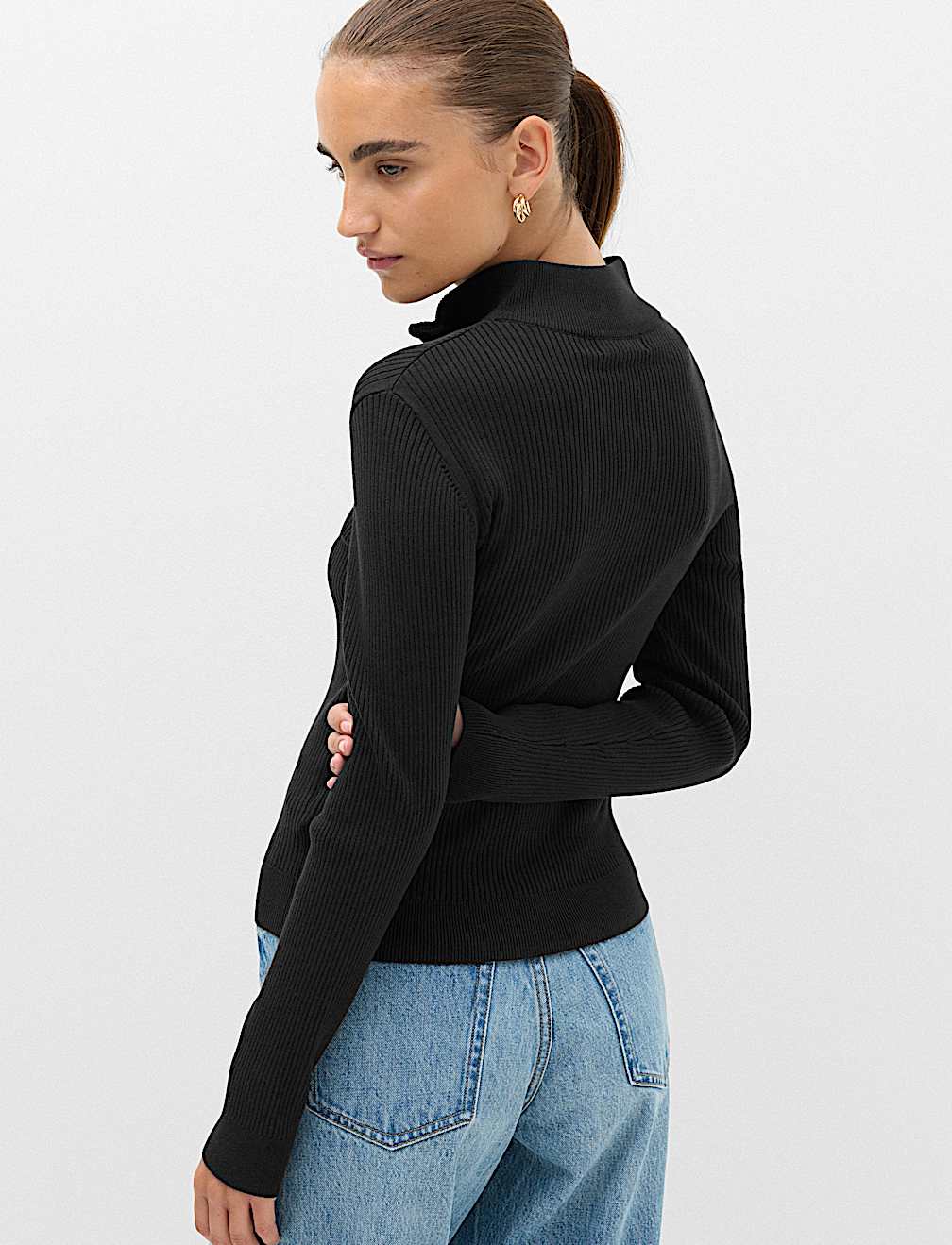 Ribbed Textured Half Zip Fitted Knitted Top