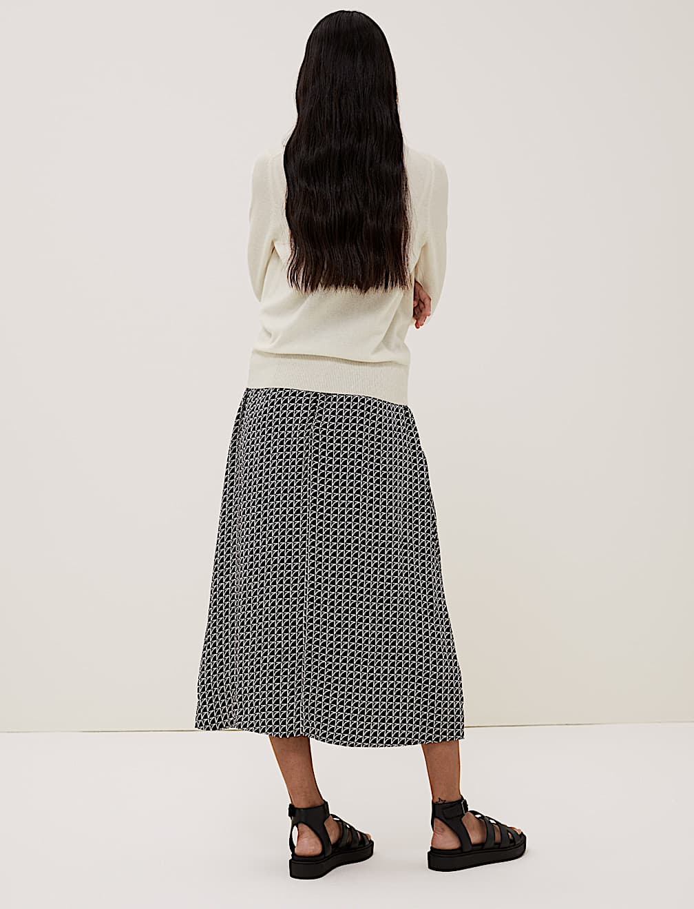 Pure Cashmere Roll Neck Jumper