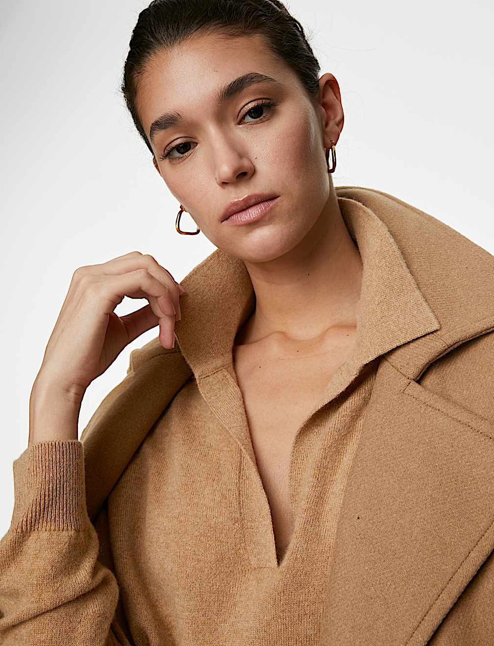 Pure Cashmere Collared Relaxed Jumper
