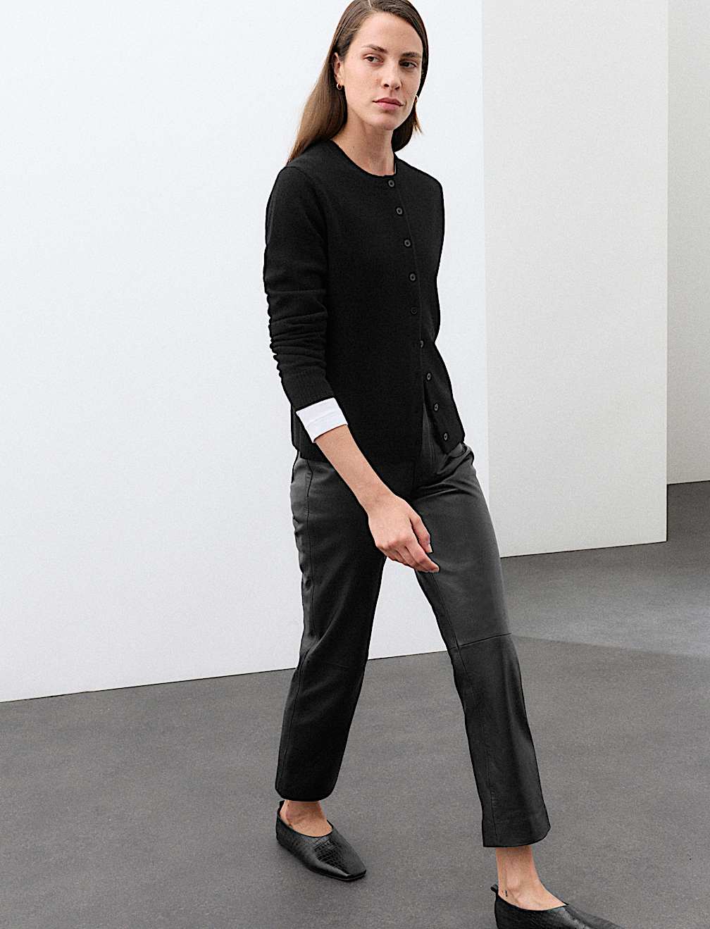 Pure Cashmere Crew Neck Button Front Cardigan