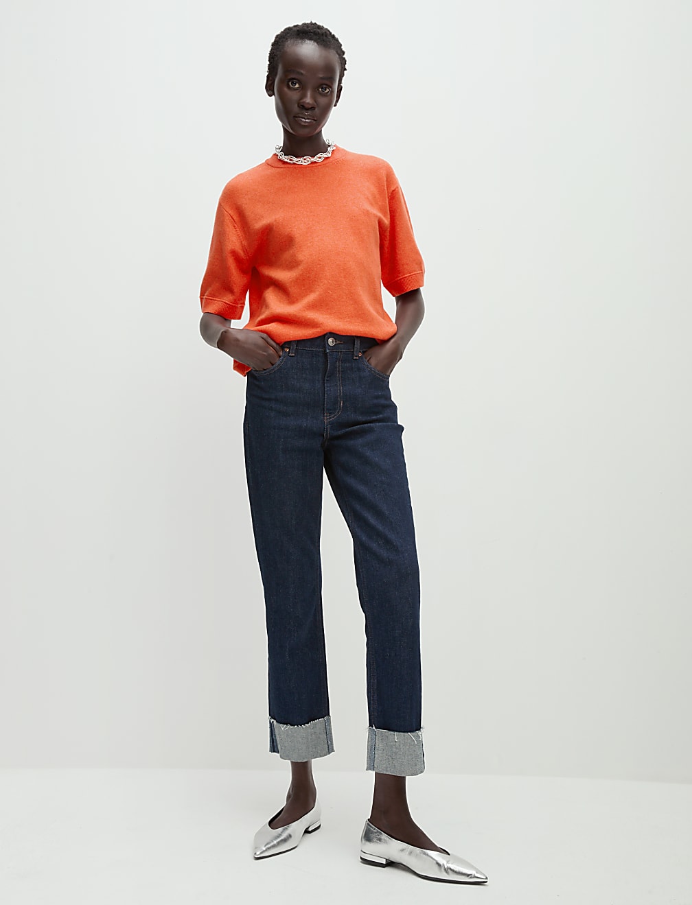 Air-Yarn Crew Neck Knitted Top
