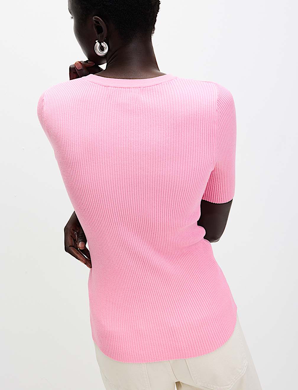 Ribbed Crew Neck Knitted Top