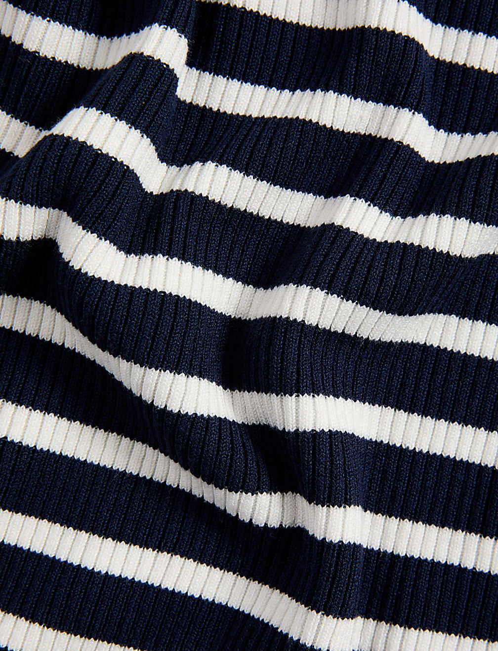 Ribbed Striped Crew Neck Knitted Vest