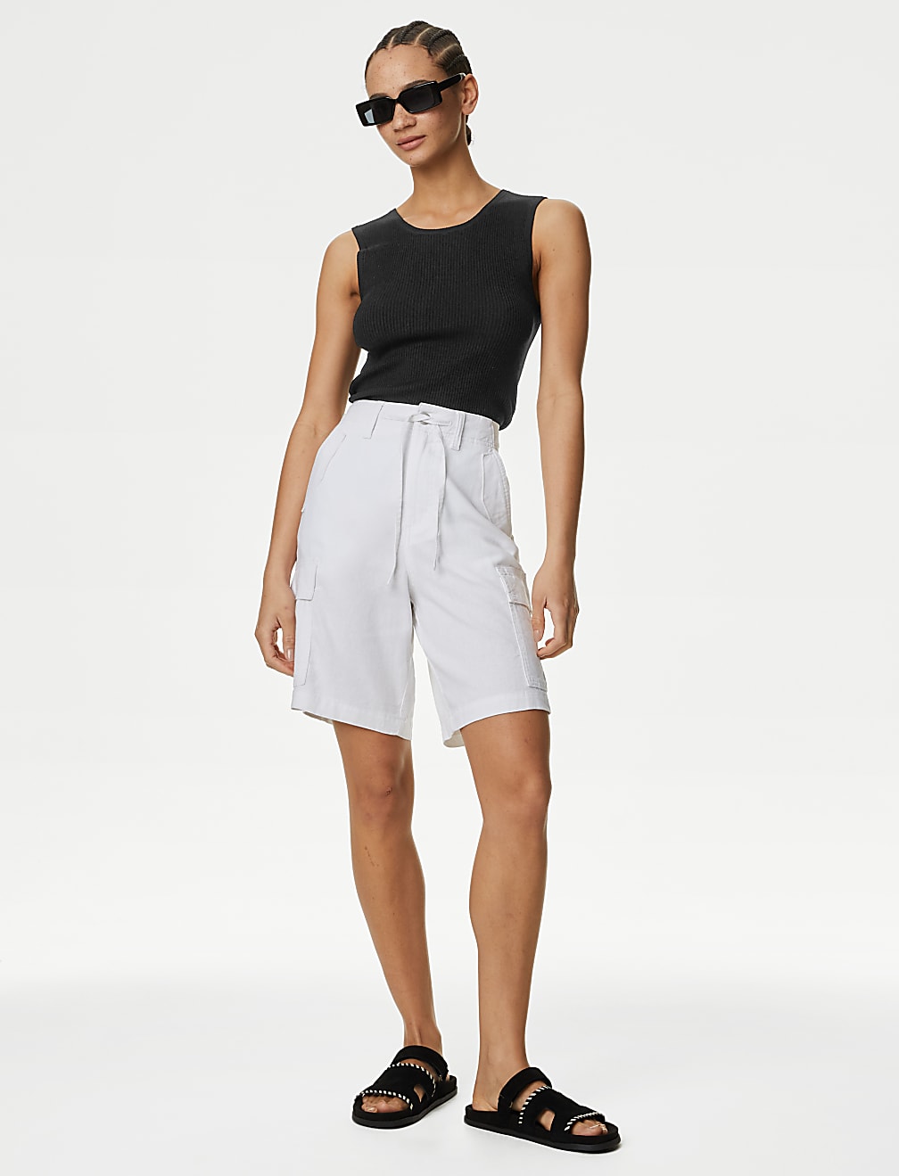 Ribbed Crew Neck Knitted Vest