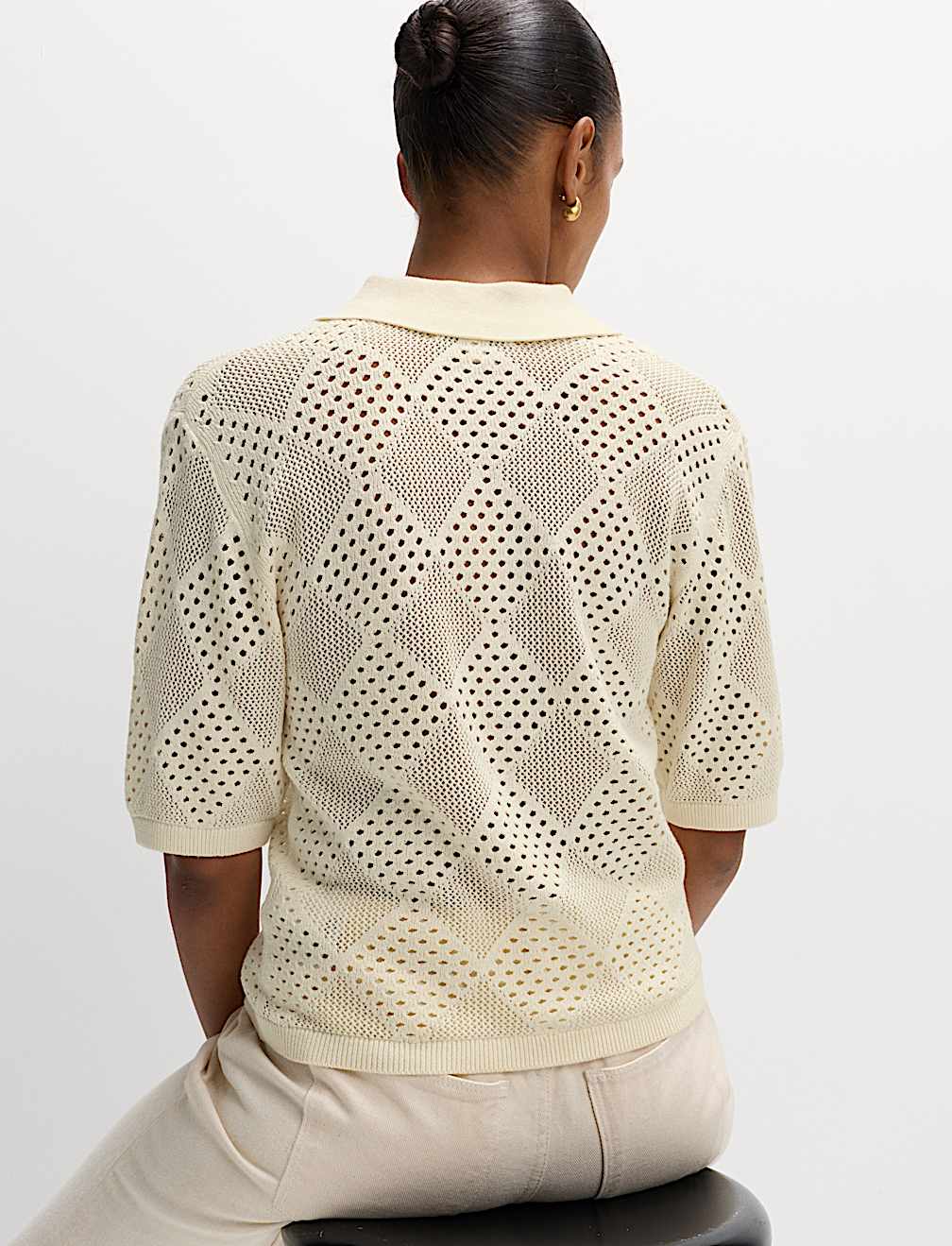 Cotton Rich Textured Collared Knitted Top