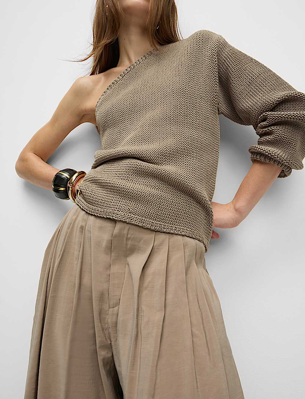 One Shoulder Slim Fit Textured Knitted Top