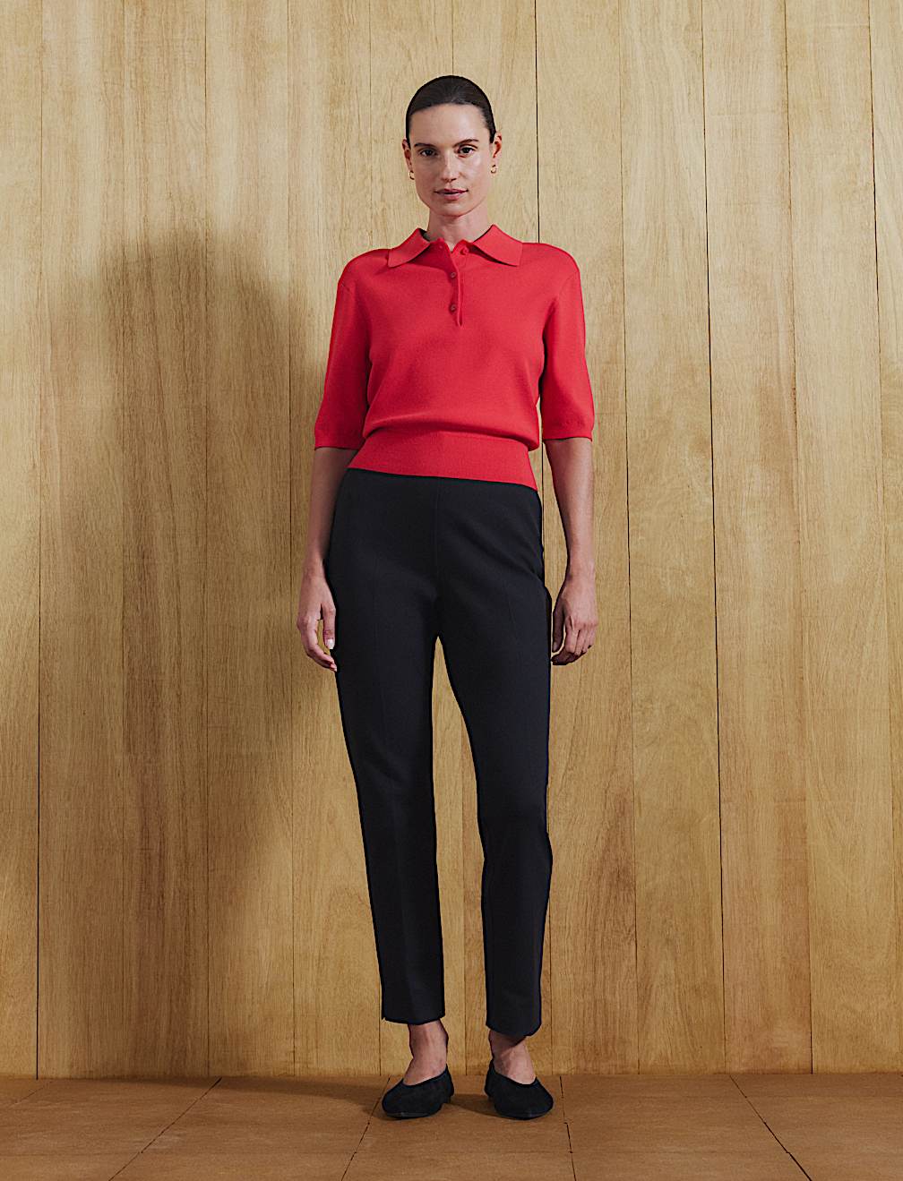 Collared Cropped Knitted Top