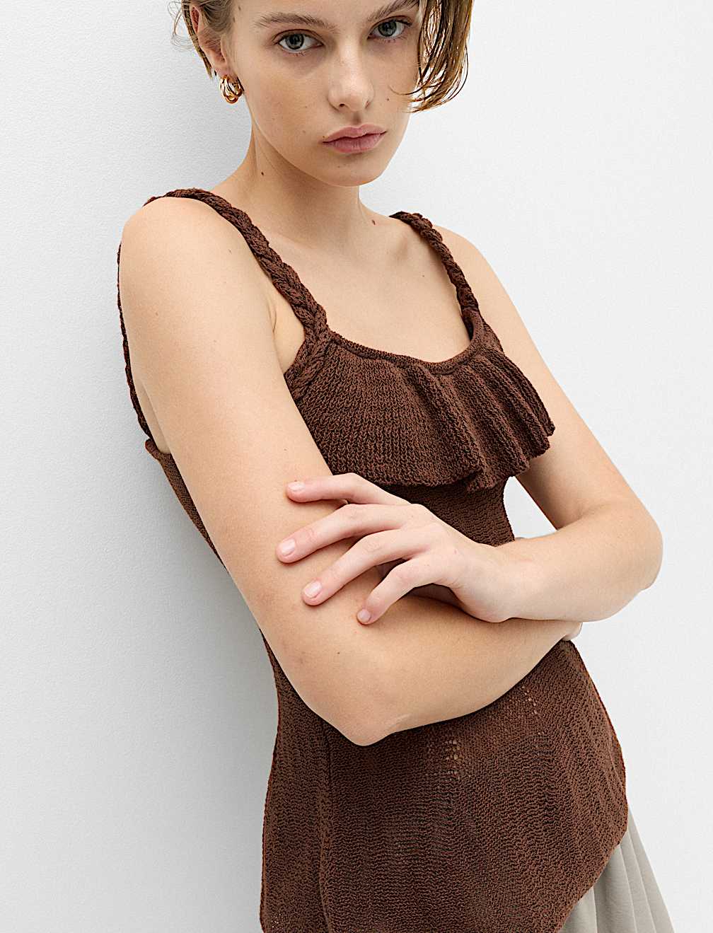 Cotton Rich Textured Scoop Neck Knitted Vest