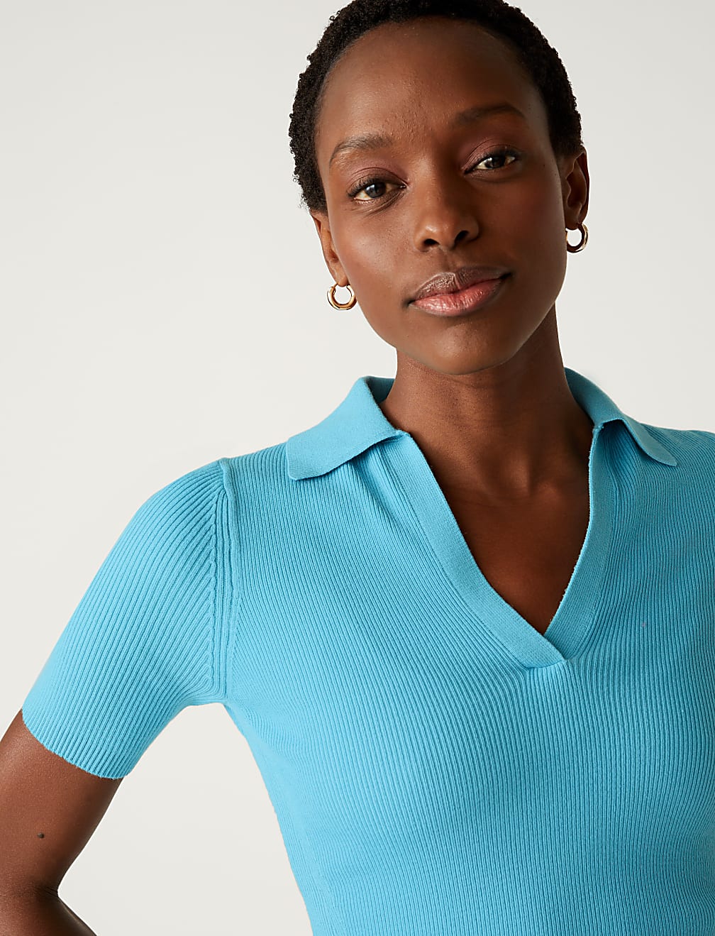 Cotton Rich Ribbed Collared Knitted Top