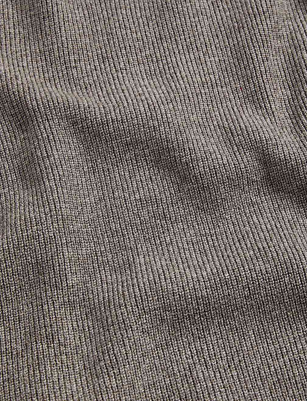 Air-Yarn Crew Neck Knitted Top