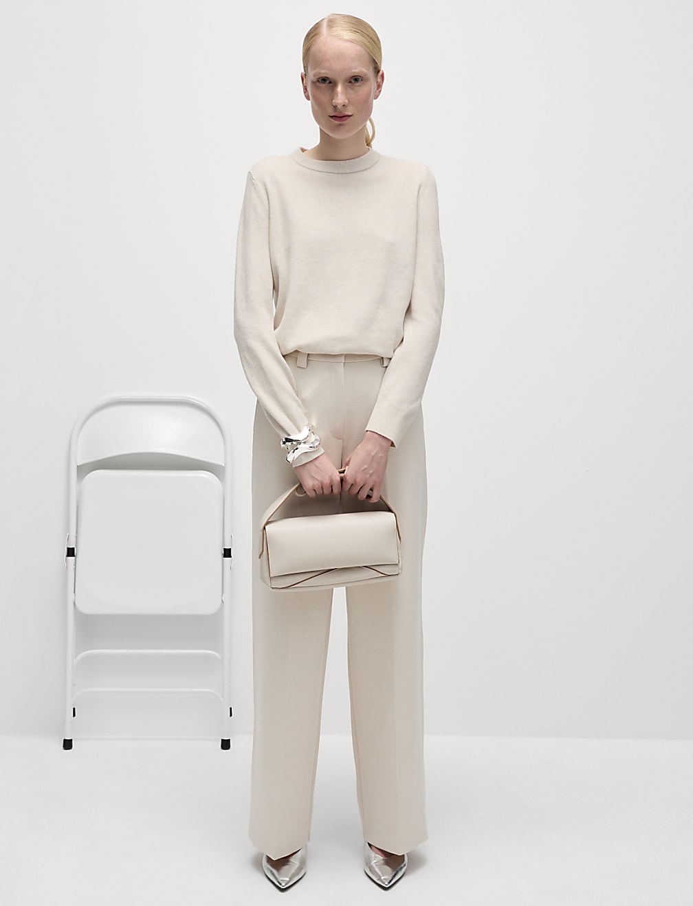 Air-Yarn Crew Neck Jumper