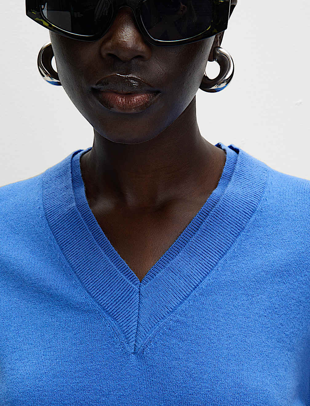 Air-Yarn V-Neck Jumper