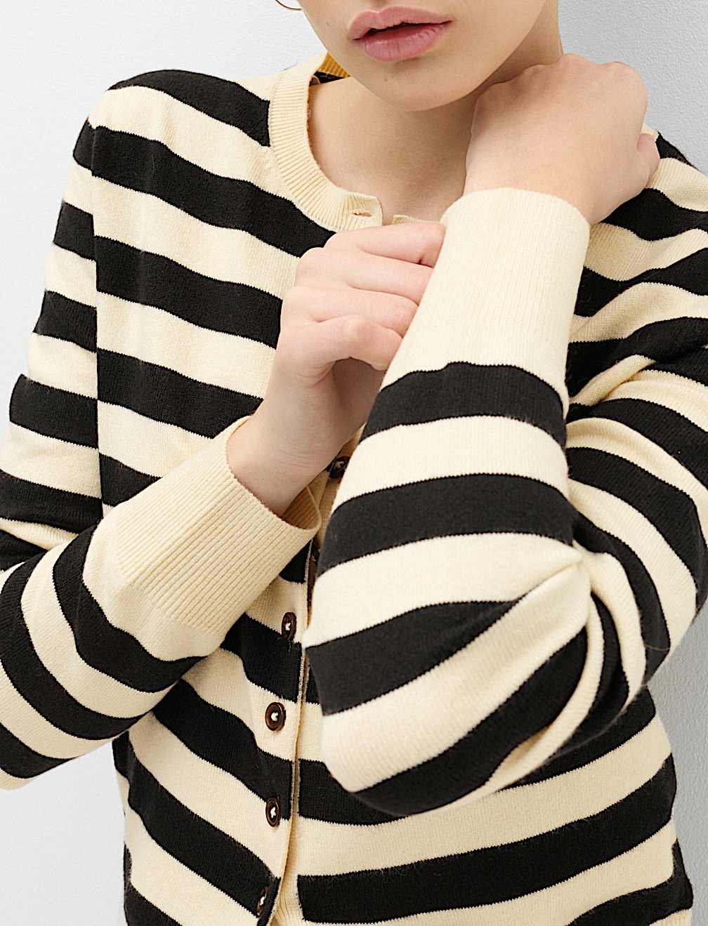 Air-Yarn Striped Cropped Cardigan