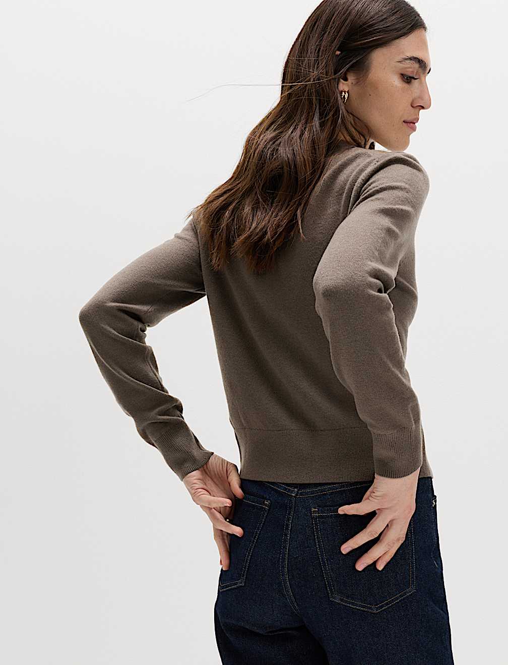 Air-Yarn Crew Neck Short Cardigan