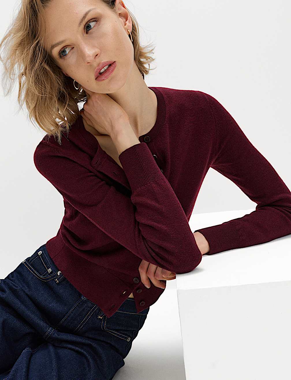 Air-Yarn Crew Neck Short Cardigan