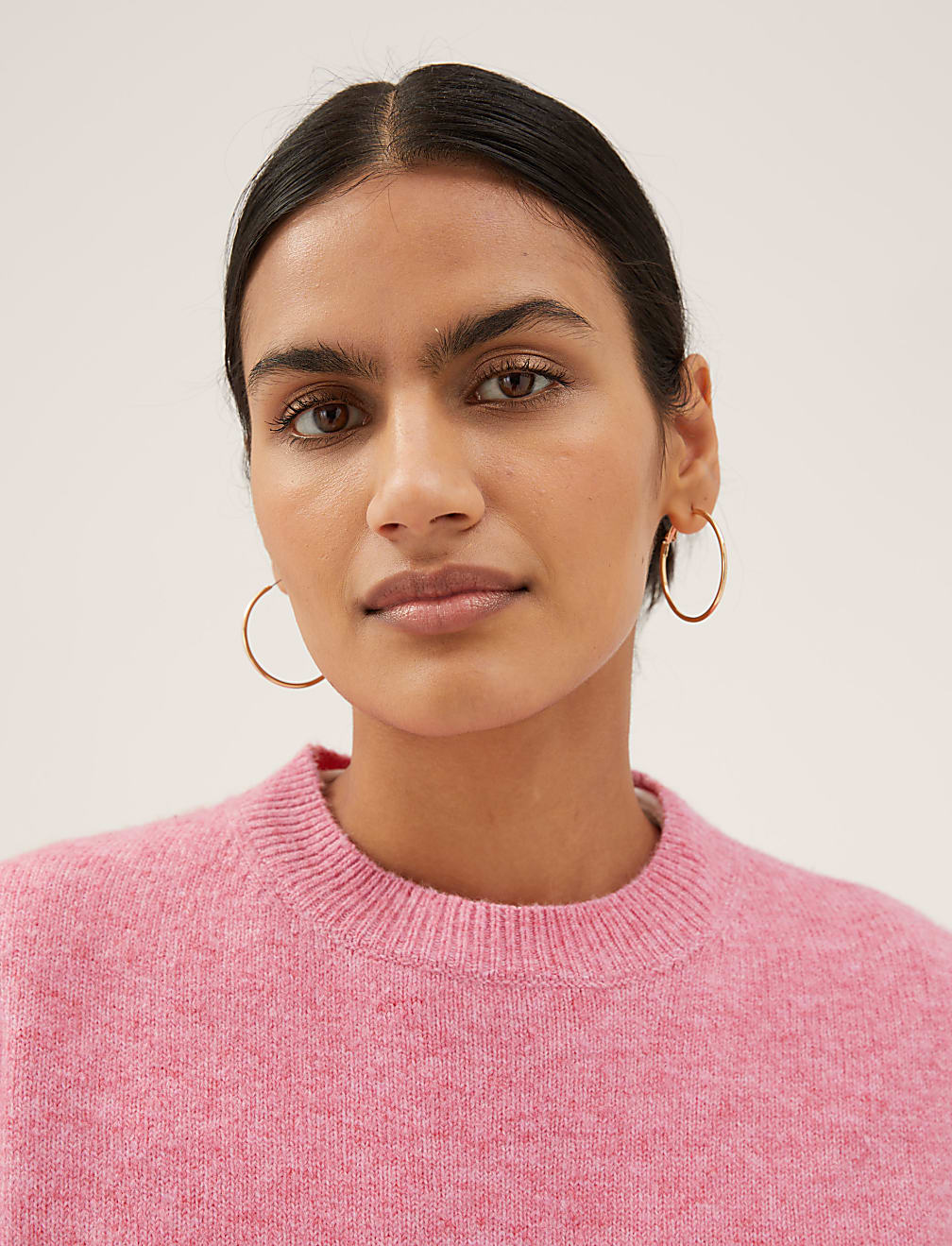 Ribbed Crew Neck Sleeveless Knitted Jumper