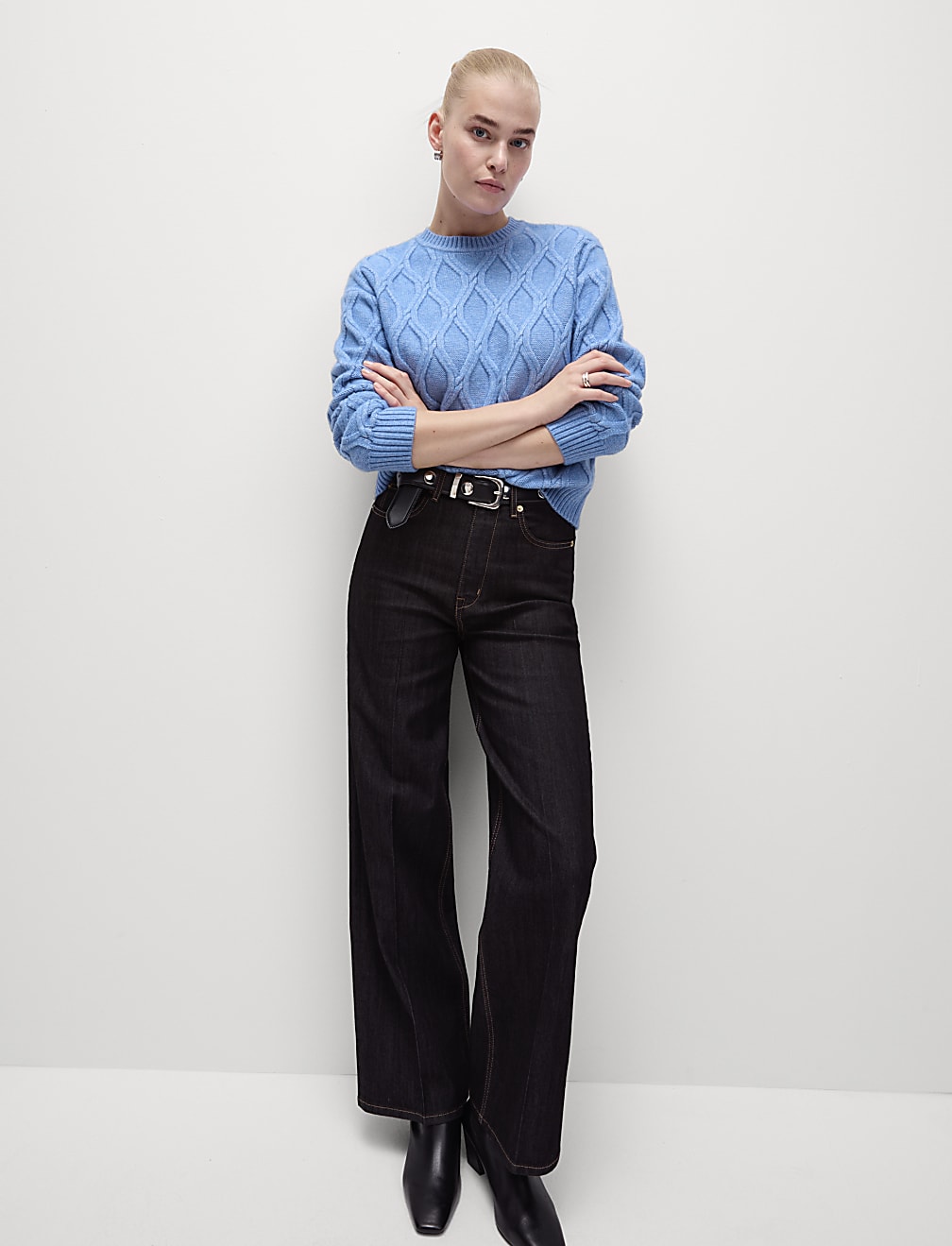 Cloud-Yarn Textured Crew Neck Jumper