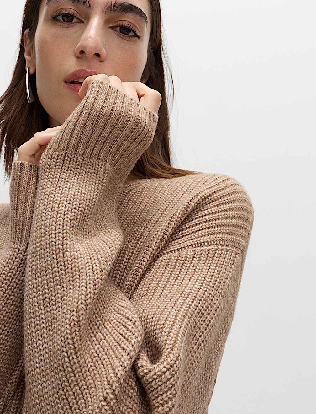 Cloud-Yarn Ribbed Crew Neck Jumper
