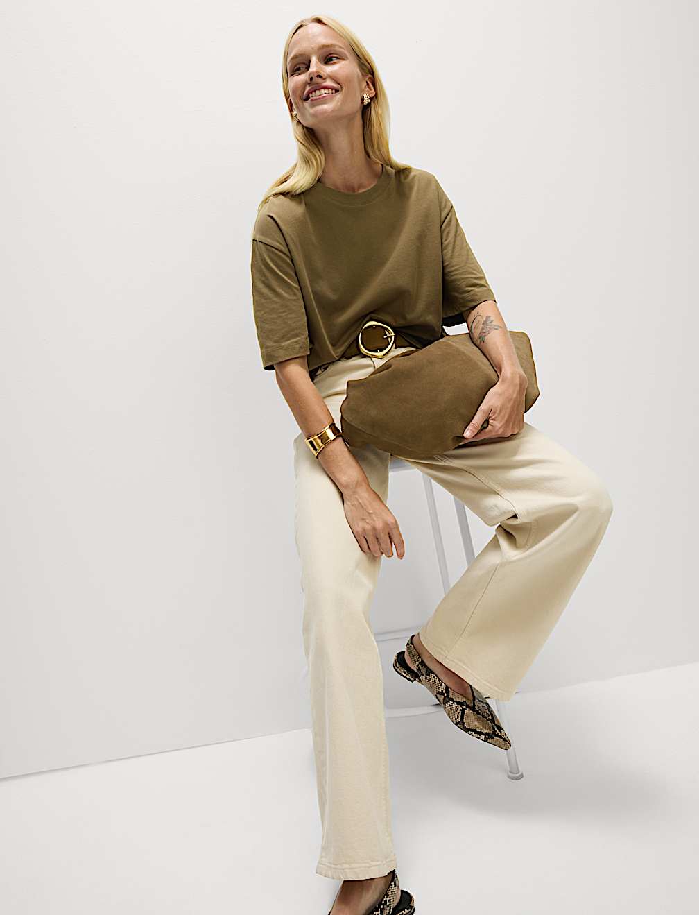 Relaxed Oversized Tee