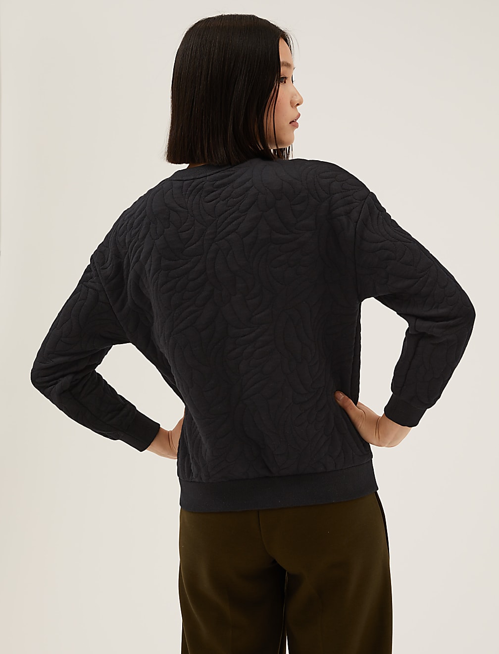 Quilted Long Sleeve Sweatshirt with Cotton