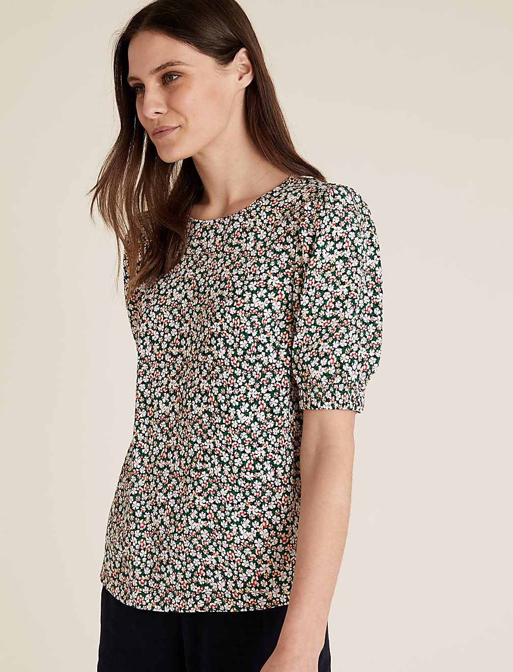 Floral Round Neck Puff Sleeve Top