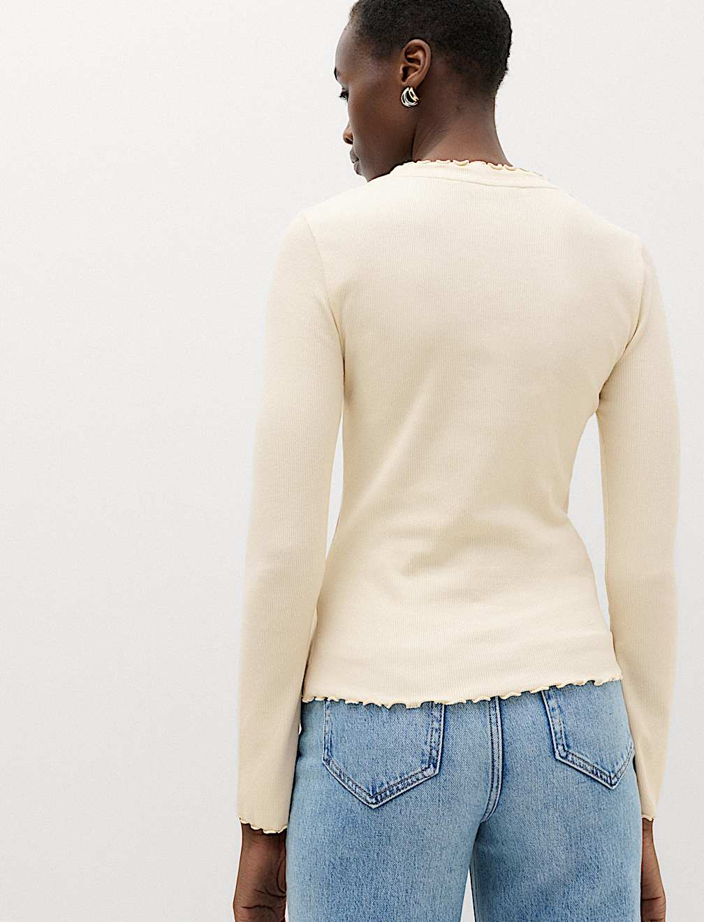 Cotton Rich V-Neck Buttoned Top