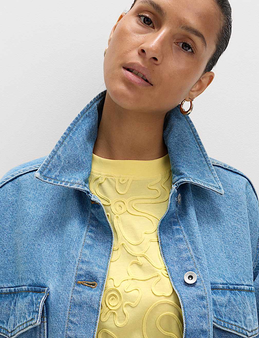 Pure Cotton Appliqu&eacute; T-Shirt