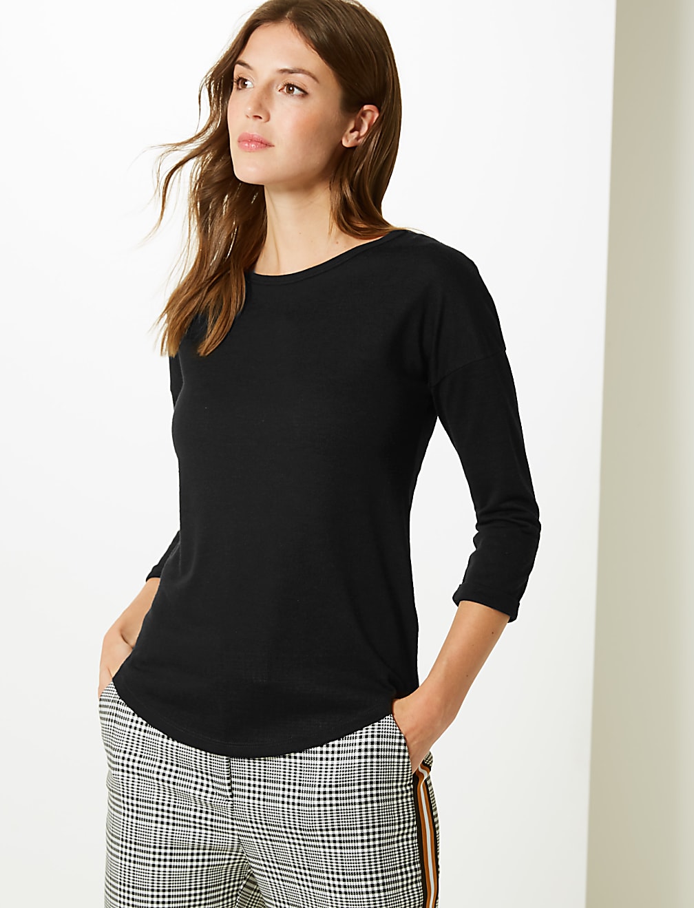 Relaxed Fit 3/4 Sleeve T-Shirt with Linen