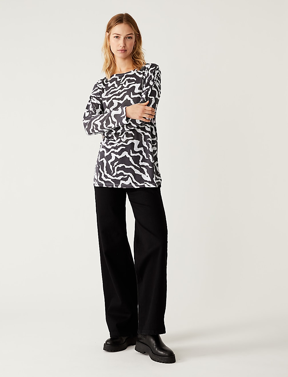 Printed Relaxed Longline Top