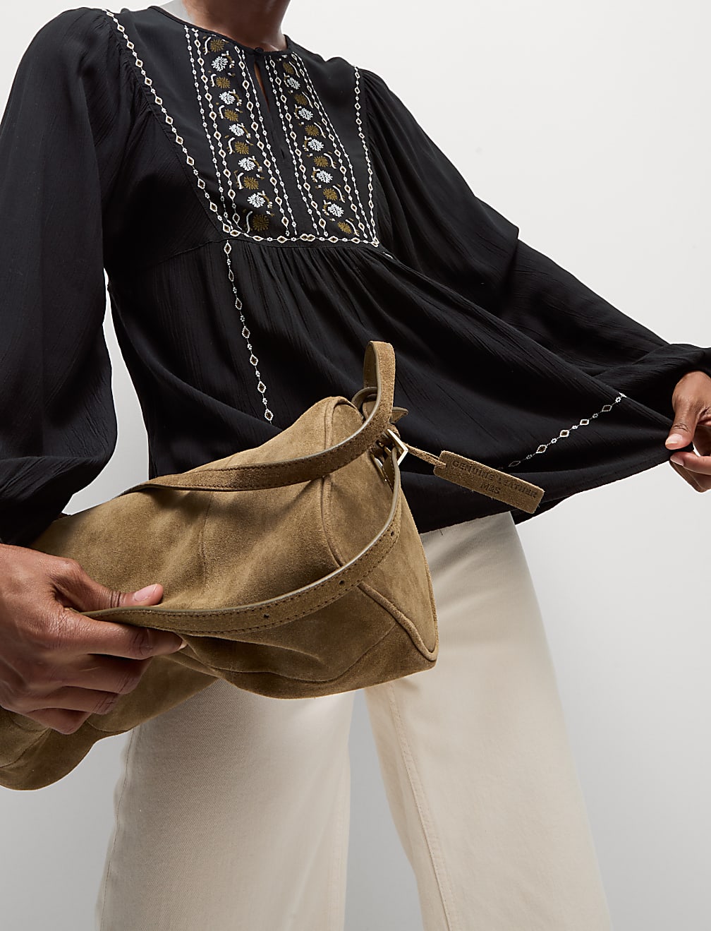 Embroidered Crew Neck Puff Sleeve Blouse