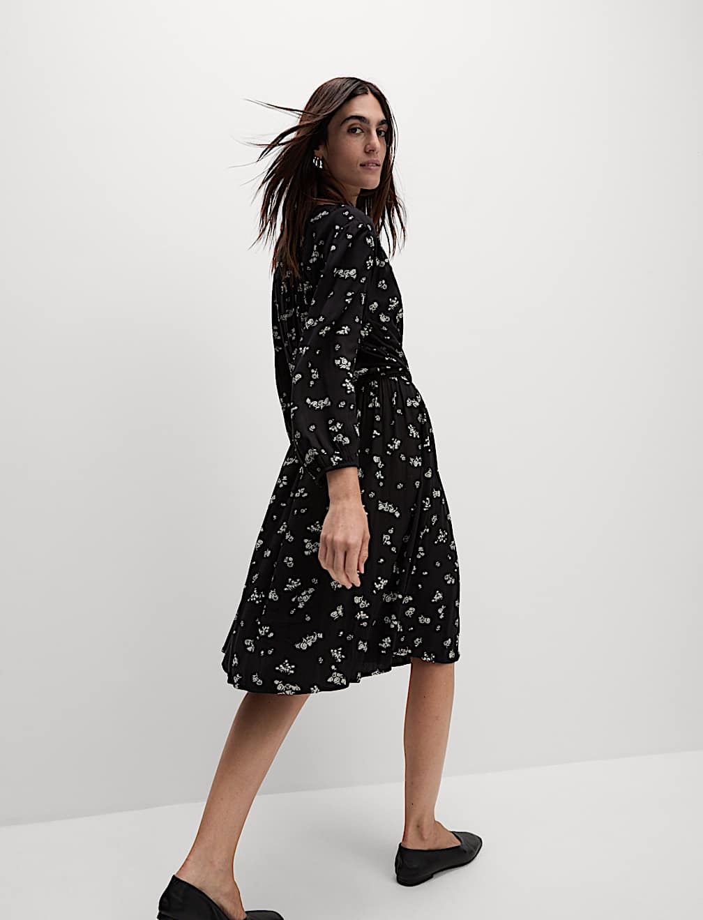 Printed V-Neck Knee Length Wrap Dress