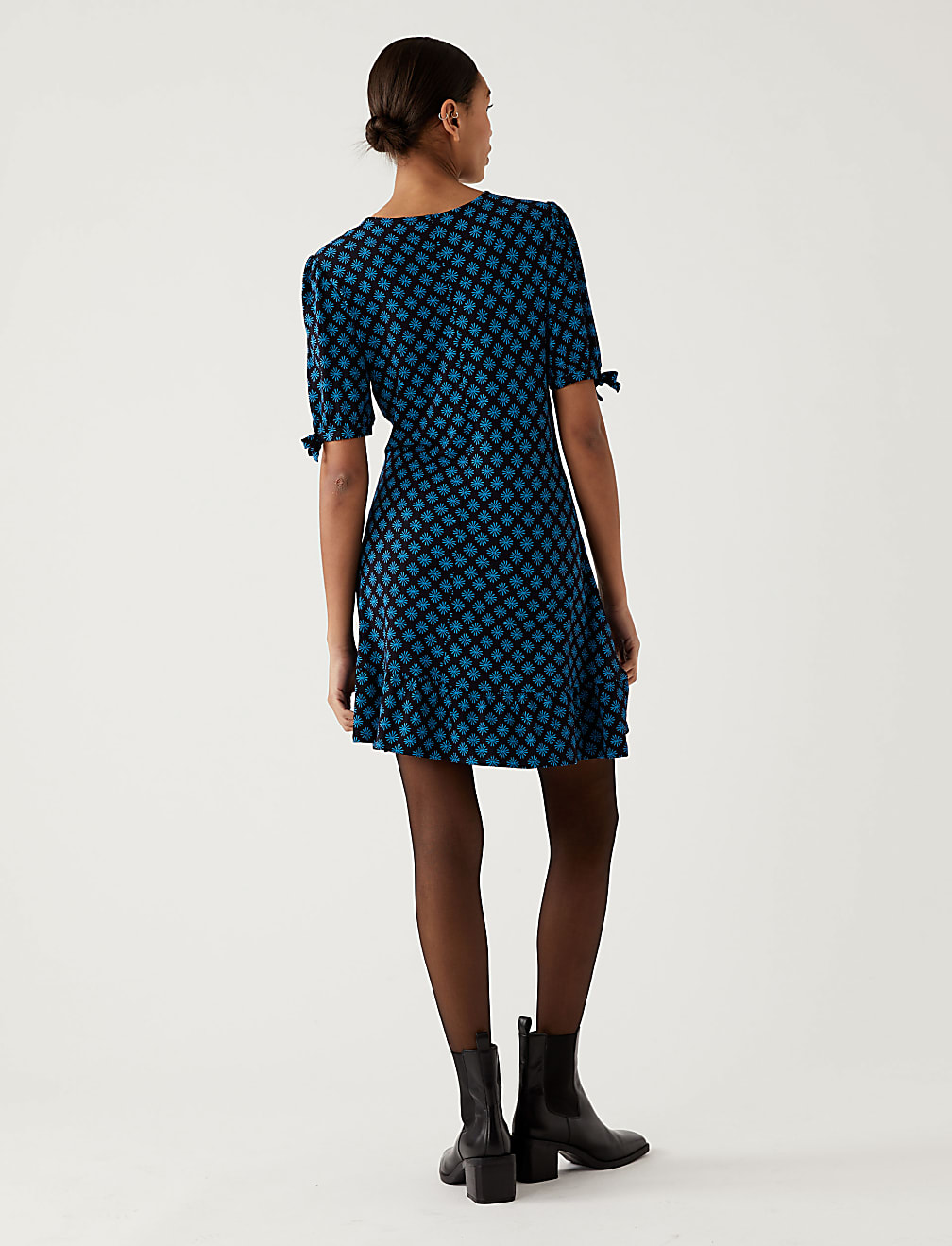 Jersey Printed Round Neck Mini Skater Dress