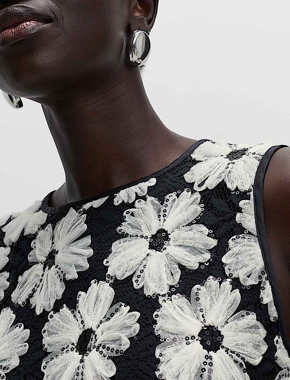 Sequin Embellished Floral Shell Top