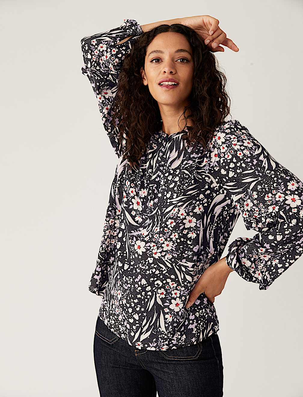 Star Print Sparkly Round Neck Blouse