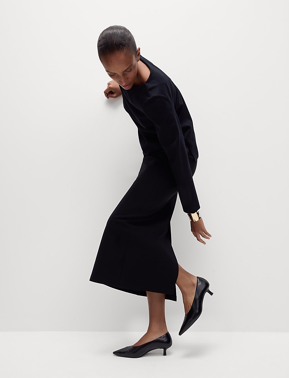 Relaxed Round Neck Top