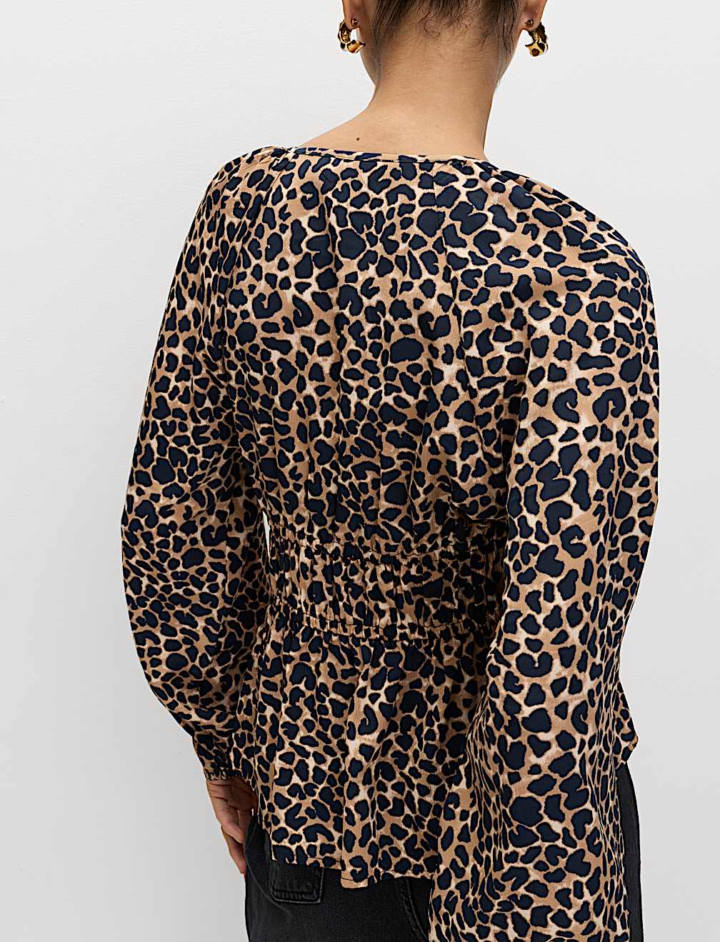 Animal Print Puff Sleeve Blouse
